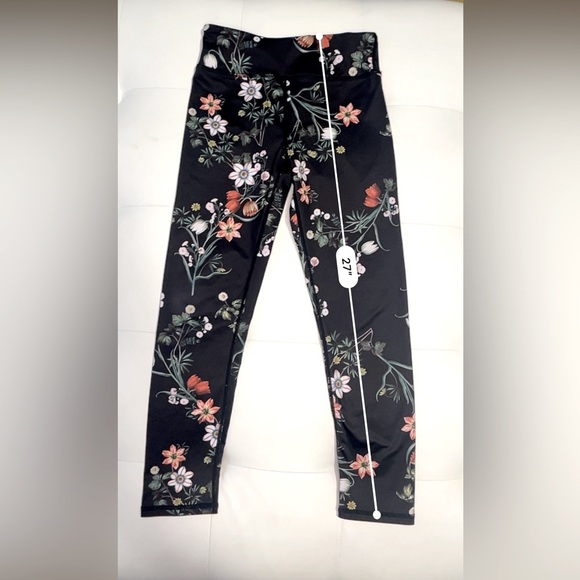Zella Girl black floral legging small (7/8) - Picture 7 of 7